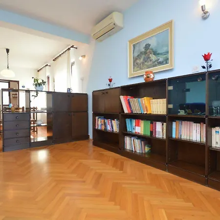 Tatil Evi Holiday Mirela Pula