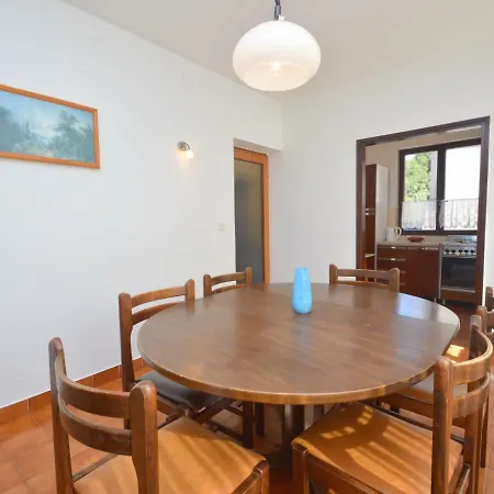 Holiday Mirela Tatil Evi