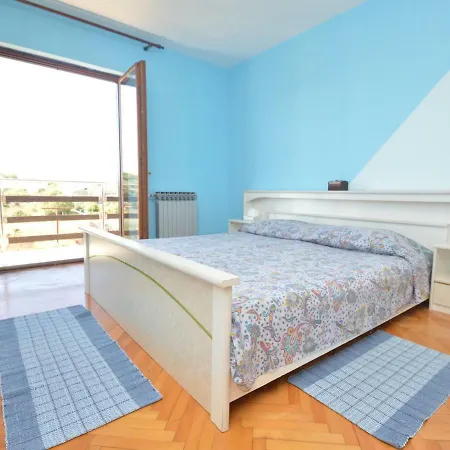 Holiday Mirela Tatil Evi *
